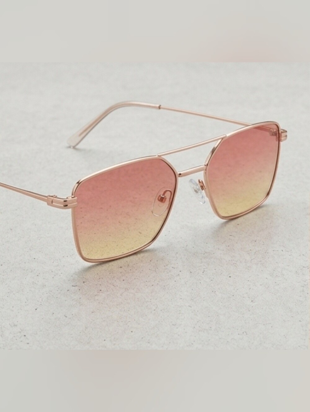 Pink Gradient Square Sunglasses - Picture 4 of 4